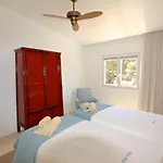 Vila Azul - Clever Details, Luxury Villa, Private Pool, Access To A Club With Tennis Court, Playground, Communal Pools
