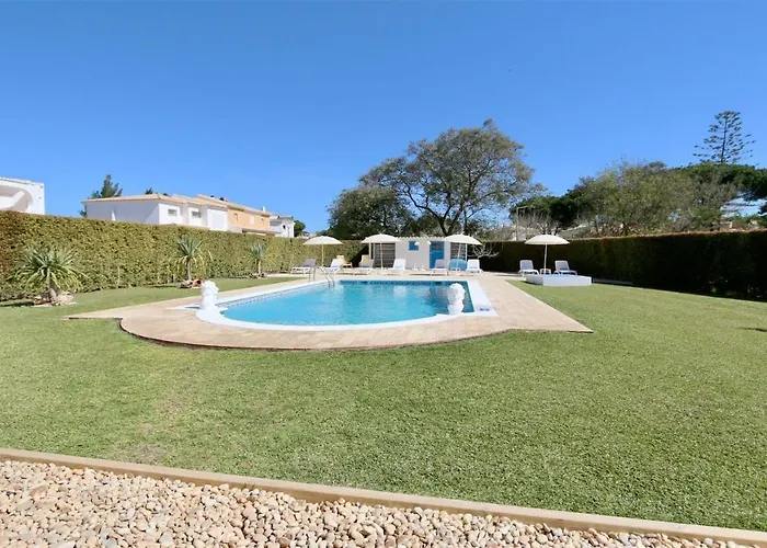 Villa Azul - Clever Details, Luxury Villa, Private Pool, Access To A Club With Tennis Court, Playground, Communal Pools Vilamoura