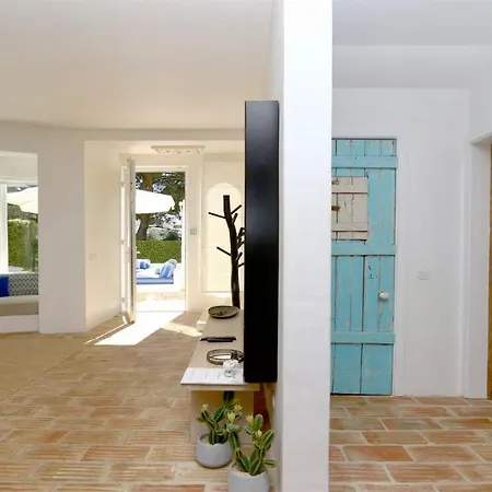 Azul - Clever Details, Luxury Villa, Private Pool, Access To A Club With Tennis Court, Playground, Communal Pools *